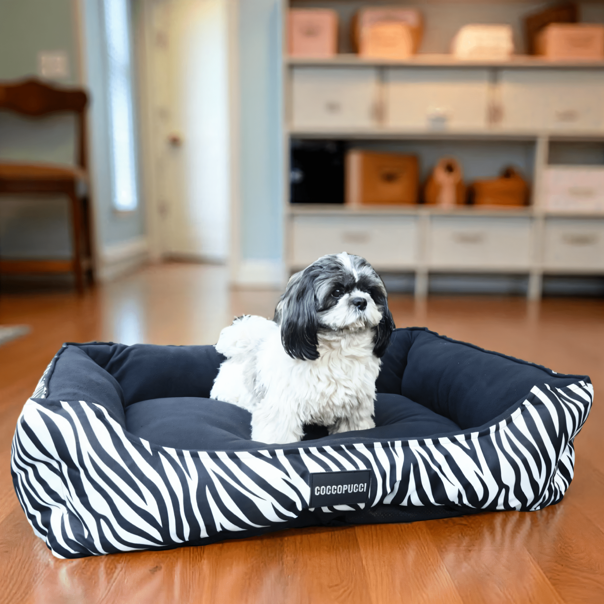Coccopucci Monochrome Print Lounger Dog Bed - COCCOPUCCI