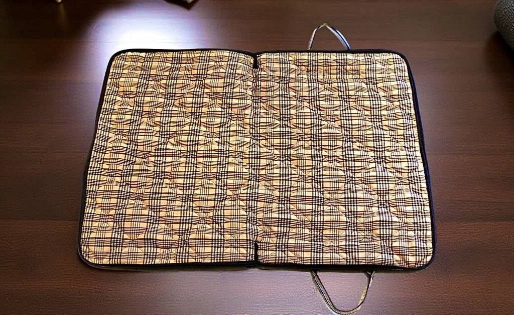 Coccopucci Signature Black Bag Mat (Summer Collection)